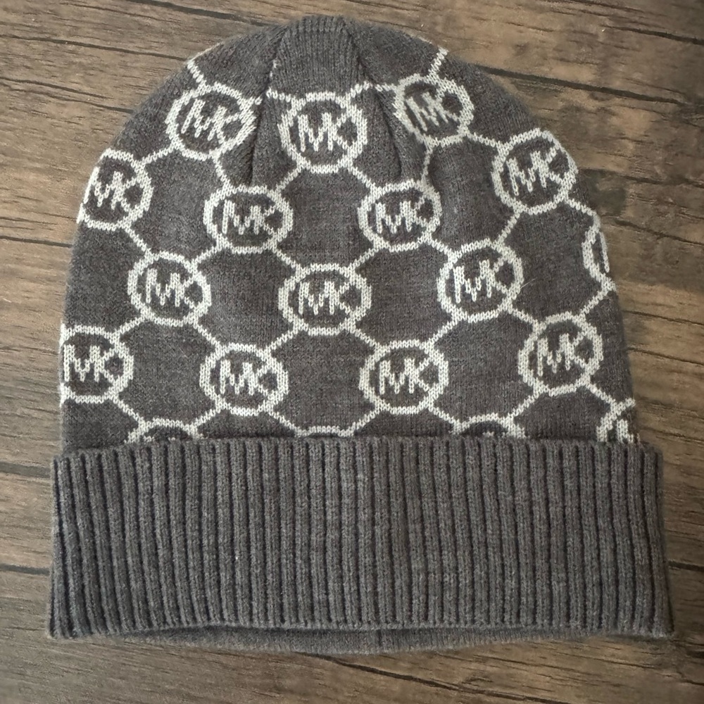 Michael Kors Gray Knit Beanie
